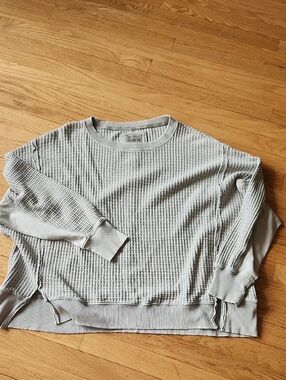 American Eagle "Lived In" Light Green  Waffle Knit Sweatshirt Womens Size L